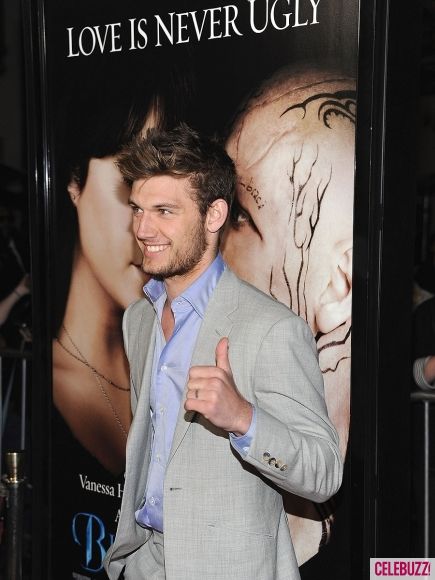 alex-pettyfer-beastley9-435x580.jpg