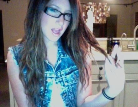 ashley-tisdale-twitter-picture-2.jpg