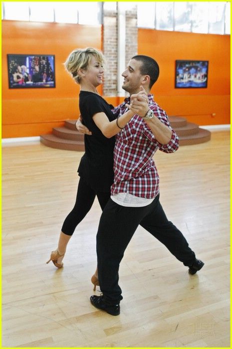 chelsea-kane-dwts-rehearsal-09.jpg chelsea-kane-dwts-rehearsal-09.jpg
