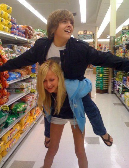 dylan-sprouse.jpg
