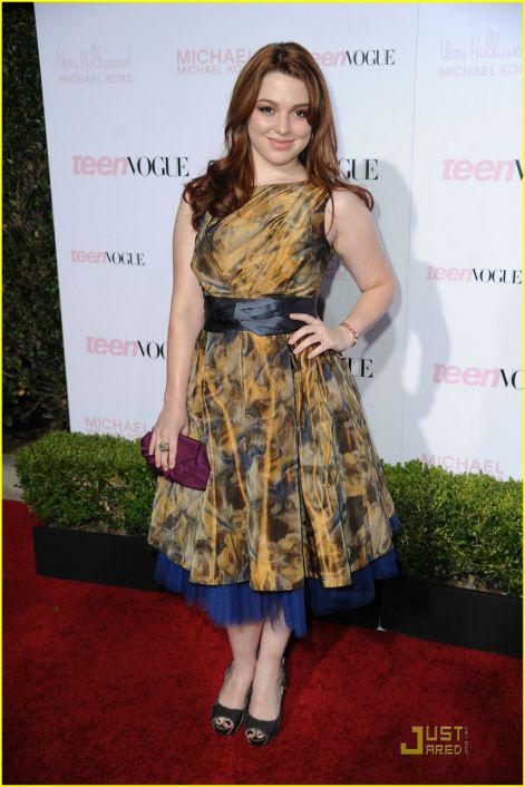 jennifer-stone-teen-vogue-01.jpg