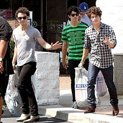kevin_jonas.jpg