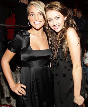 miley-cyrus-jamie-lynn-spears.jpg