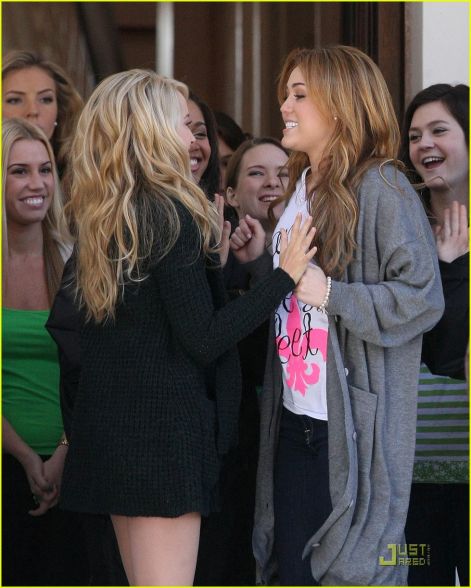 miley-cyrus-megan-park-undercover-02.jpg