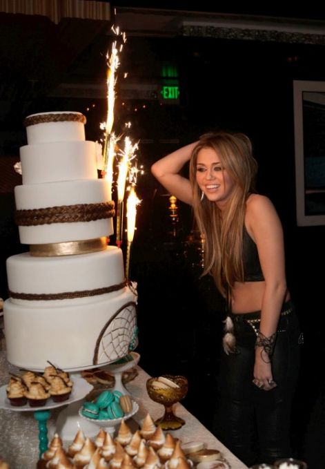 miley-cyrus-turns-18.jpg