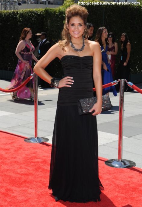 nicole_a_dress.jpg