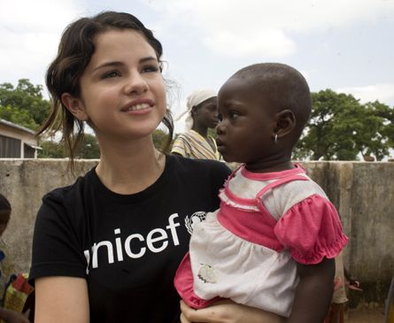 selenagomezunicefstartastic.jpg