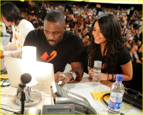 vanessa-hudgens-brenda-song-su2c-09.jpg