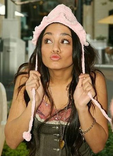 vanessa_hudgens.jpg